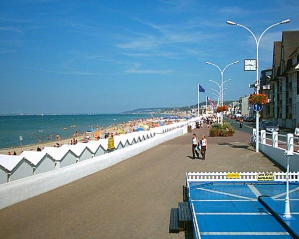 Super Deauville Appartement 2 Pieces Cosy Proche Plage Plein Sud Villers-sur-Mer Extérieur photo