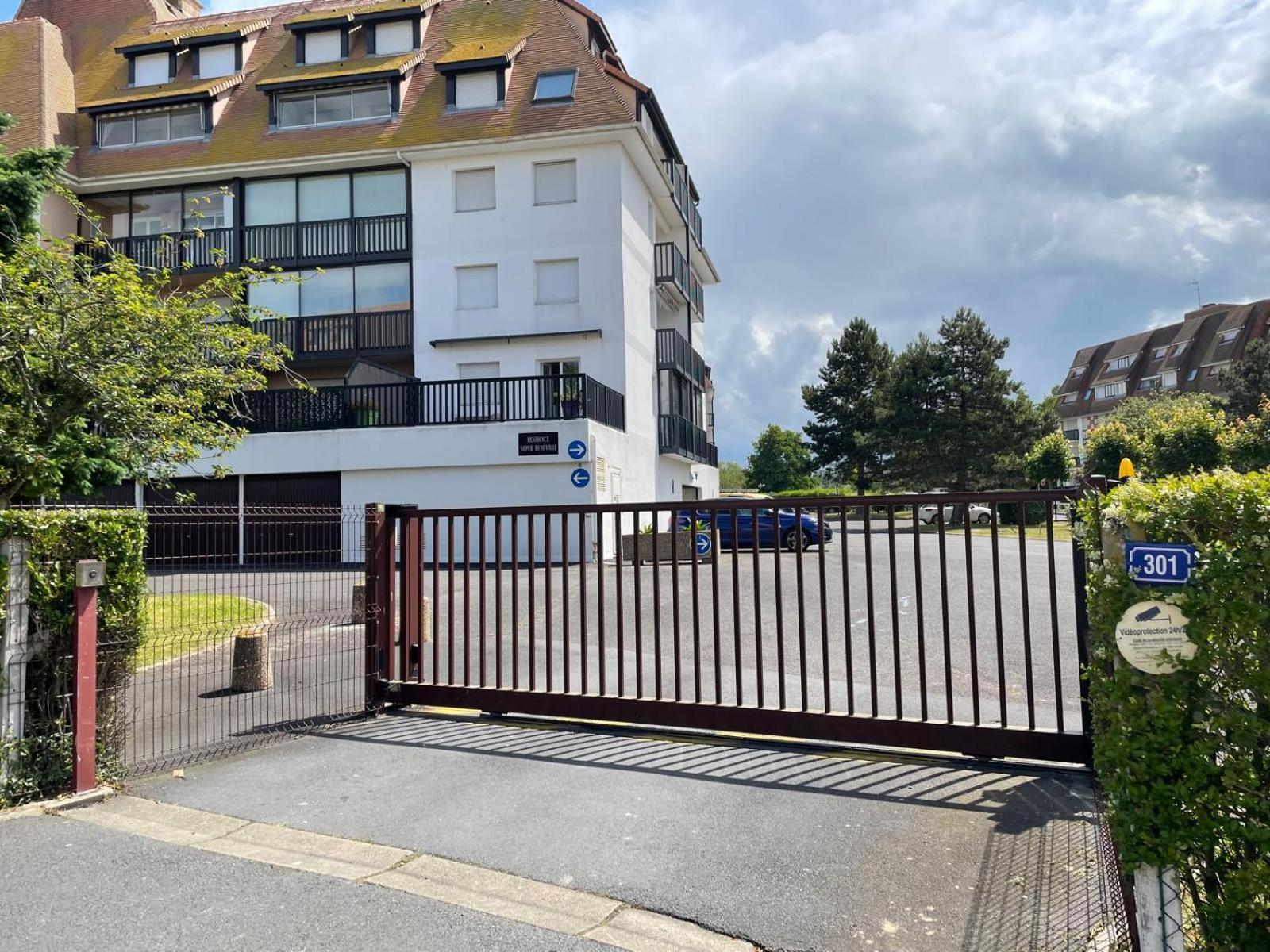 Super Deauville Appartement 2 Pieces Cosy Proche Plage Plein Sud Villers-sur-Mer Extérieur photo